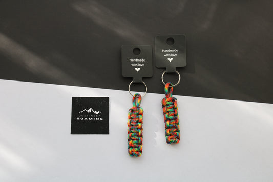 Zinga Keychain | Dark Rainbow